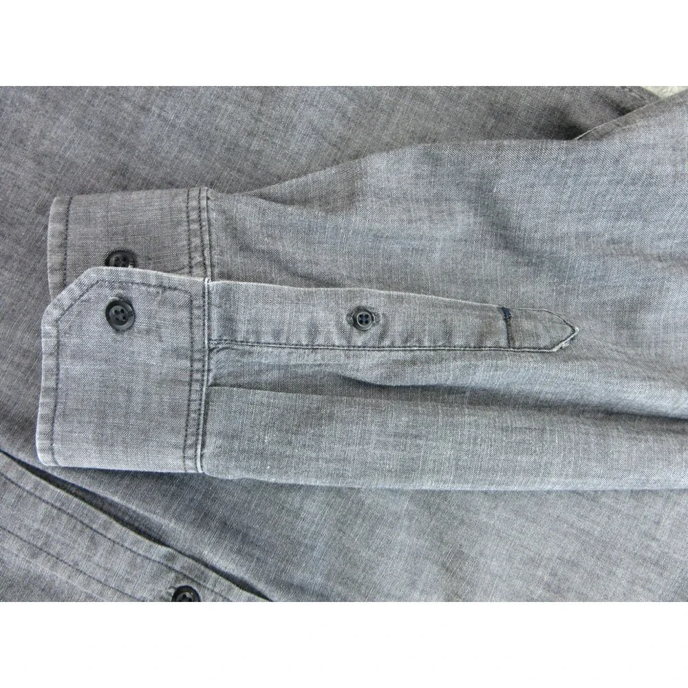 Banana Republic Shirt Mens XL 17-17.5 Gray Buttoned Down Long Sleeve w/Pocket